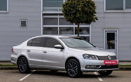 Volkswagen Passat B7, 2013 год, 1 295 000 рублей, 3 фотография
