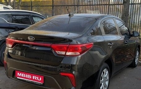 KIA Rio IV, 2018 год, 1 290 000 рублей, 4 фотография