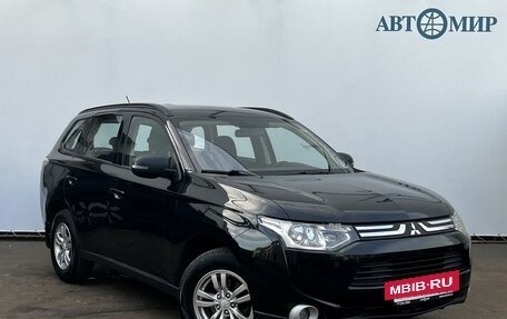 Mitsubishi Outlander III рестайлинг 3, 2012 год, 1 180 000 рублей, 3 фотография
