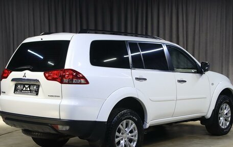 Mitsubishi Pajero Sport II рестайлинг, 2015 год, 1 699 000 рублей, 2 фотография