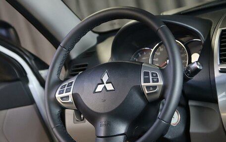 Mitsubishi Pajero Sport II рестайлинг, 2015 год, 1 699 000 рублей, 9 фотография