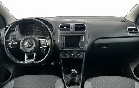 Volkswagen Polo VI (EU Market), 2018 год, 1 050 000 рублей, 12 фотография