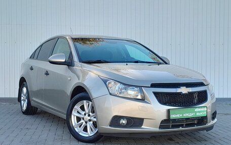 Chevrolet Cruze II, 2011 год, 699 000 рублей, 2 фотография