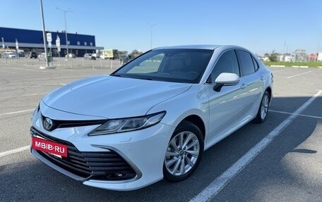 Toyota Camry, 2022 год, 2 990 000 рублей, 7 фотография