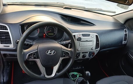 Hyundai i20 IB рестайлинг, 2009 год, 850 000 рублей, 13 фотография