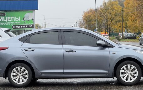 Hyundai Solaris II рестайлинг, 2017 год, 999 999 рублей, 4 фотография