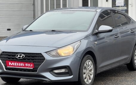 Hyundai Solaris II рестайлинг, 2017 год, 999 999 рублей, 3 фотография