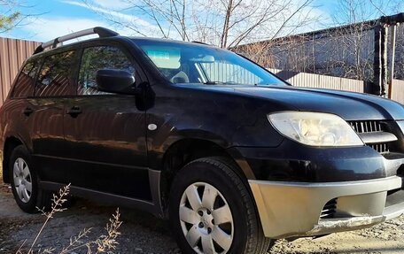 Mitsubishi Outlander III рестайлинг 3, 2006 год, 470 000 рублей, 2 фотография