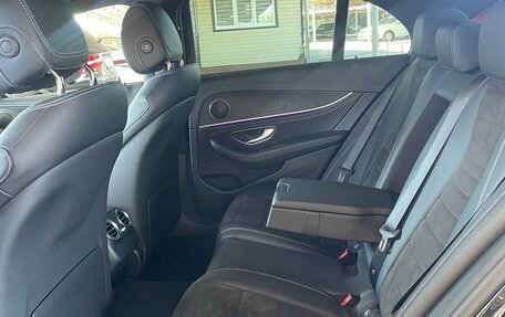 Mercedes-Benz E-Класс, 2021 год, 4 650 000 рублей, 11 фотография