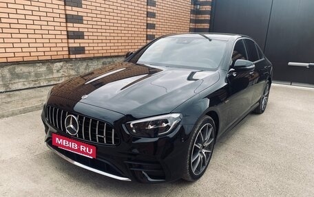 Mercedes-Benz E-Класс, 2021 год, 4 650 000 рублей, 2 фотография