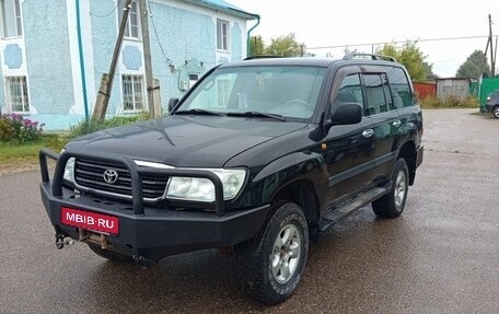 Toyota Land Cruiser 100 рестайлинг 2, 2001 год, 2 100 000 рублей, 1 фотография