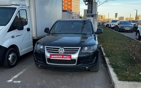 Volkswagen Touareg III, 2007 год, 900 000 рублей, 1 фотография