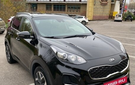 KIA Sportage IV рестайлинг, 2018 год, 2 290 000 рублей, 4 фотография