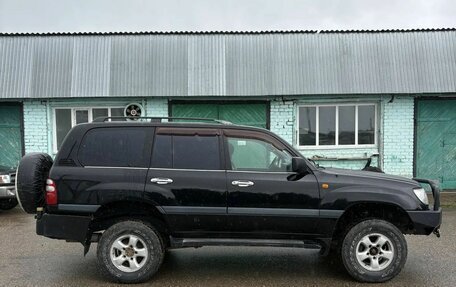 Toyota Land Cruiser 100 рестайлинг 2, 2001 год, 2 100 000 рублей, 14 фотография
