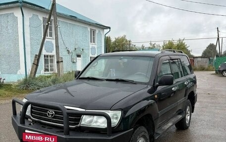 Toyota Land Cruiser 100 рестайлинг 2, 2001 год, 2 100 000 рублей, 7 фотография