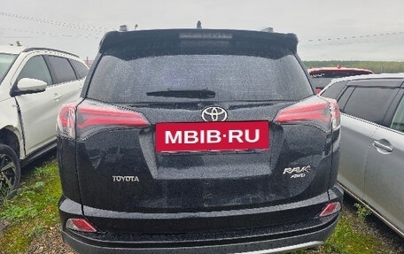 Toyota RAV4, 2017 год, 1 900 000 рублей, 4 фотография
