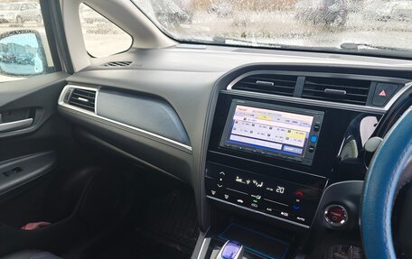 Honda Shuttle II, 2017 год, 1 300 000 рублей, 10 фотография