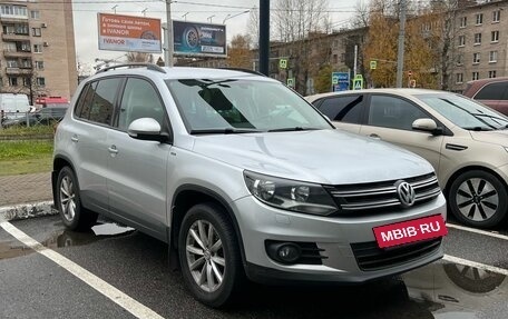 Volkswagen Tiguan I, 2015 год, 1 495 000 рублей, 2 фотография