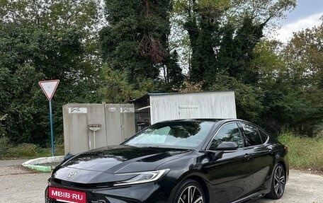 Toyota Camry, 2024 год, 3 350 000 рублей, 7 фотография