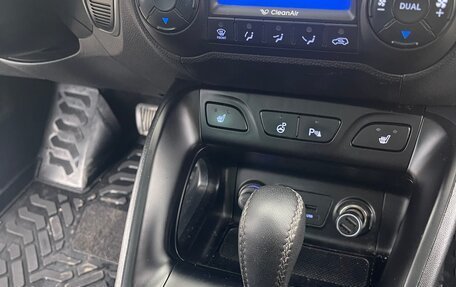 Hyundai ix35 I рестайлинг, 2011 год, 1 150 000 рублей, 19 фотография