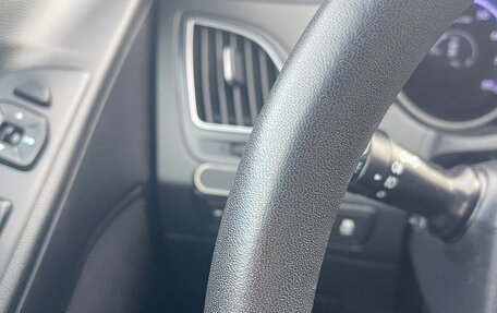 Hyundai ix35 I рестайлинг, 2011 год, 1 150 000 рублей, 33 фотография