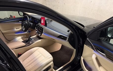 BMW 5 серия, 2018 год, 3 890 000 рублей, 24 фотография