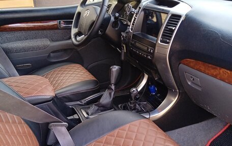 Toyota Land Cruiser Prado 120, 2002 год, 1 529 000 рублей, 13 фотография