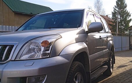 Toyota Land Cruiser Prado 120, 2002 год, 1 529 000 рублей, 30 фотография