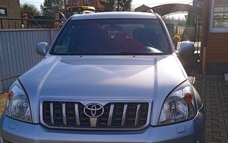 Toyota Land Cruiser Prado 120, 2002 год, 1 529 000 рублей, 27 фотография