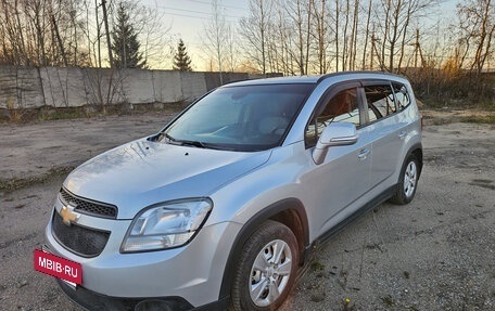 Chevrolet Orlando I, 2014 год, 950 000 рублей, 2 фотография