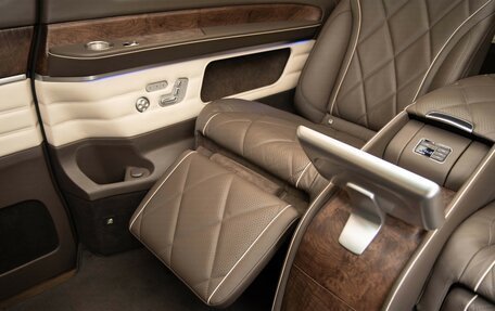 Mercedes-Benz V-Класс, 2021 год, 18 000 000 рублей, 7 фотография