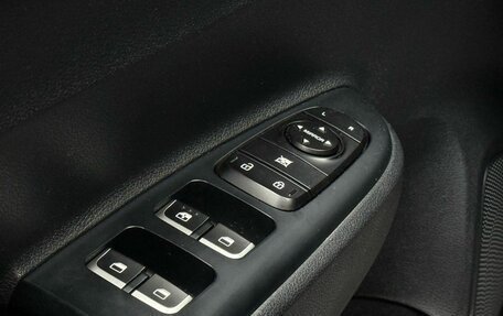 KIA Rio IV, 2018 год, 1 599 000 рублей, 25 фотография