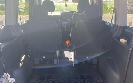 Honda Stepwgn IV рестайлинг, 2016 год, 1 849 000 рублей, 19 фотография