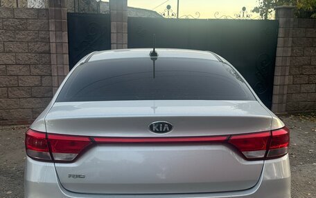 KIA Rio IV, 2017 год, 550 000 рублей, 2 фотография