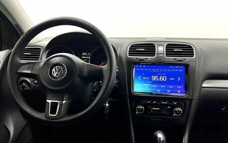 Volkswagen Golf VII рестайлинг, 2011 год, 700 000 рублей, 16 фотография