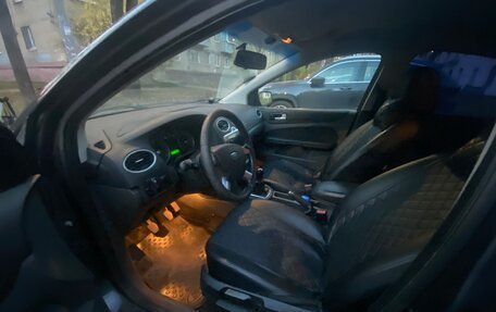 Ford Focus II рестайлинг, 2006 год, 230 000 рублей, 16 фотография