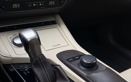 Lexus ES VII, 2016 год, 3 100 000 рублей, 9 фотография