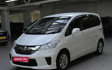 Honda Freed I, 2014 год, 985 000 рублей, 3 фотография