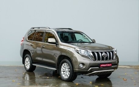Toyota Land Cruiser Prado 150 рестайлинг, 2015 год, 3 190 000 рублей, 1 фотография