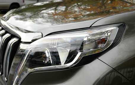 Toyota Land Cruiser Prado 150 рестайлинг, 2015 год, 3 190 000 рублей, 13 фотография