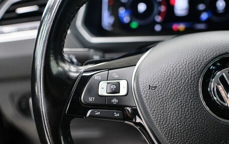 Volkswagen Tiguan II, 2018 год, 2 688 000 рублей, 11 фотография