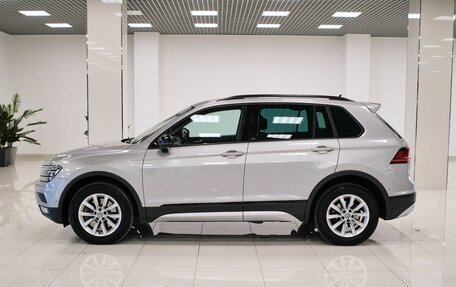 Volkswagen Tiguan II, 2018 год, 2 688 000 рублей, 6 фотография