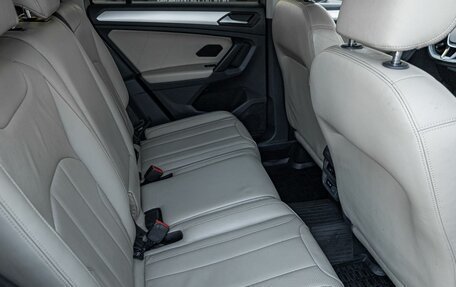 Volkswagen Tiguan II, 2019 год, 2 491 600 рублей, 8 фотография