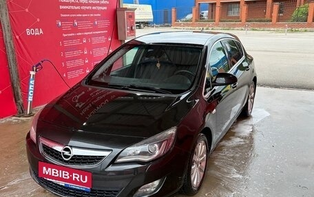 Opel Astra J, 2011 год, 500 000 рублей, 4 фотография
