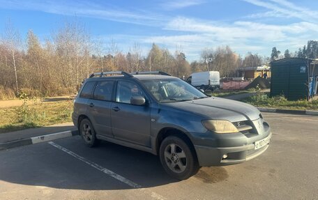 Mitsubishi Outlander III рестайлинг 3, 2003 год, 2 фотография
