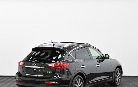 Infiniti QX50 I рестайлинг, 2015 год, 1 615 000 рублей, 2 фотография