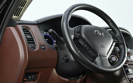 Infiniti QX50 I рестайлинг, 2015 год, 1 615 000 рублей, 7 фотография