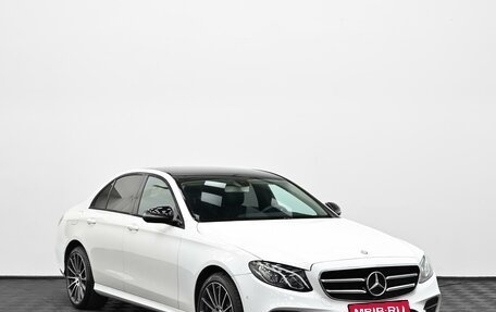 Mercedes-Benz E-Класс, 2016 год, 2 125 000 рублей, 1 фотография