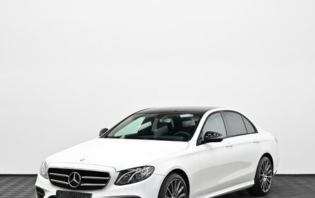 Mercedes-Benz E-Класс, 2016 год, 2 125 000 рублей, 3 фотография
