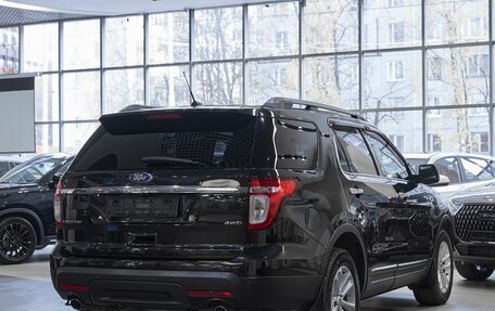 Ford Explorer V рестайлинг, 2011 год, 1 799 000 рублей, 6 фотография